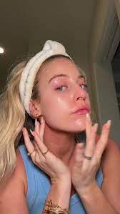 – <em>Samantha, 44</em>